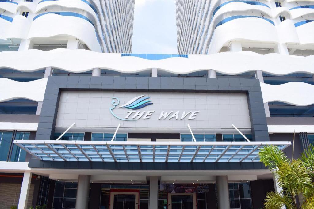 Thermospace The Wave B-13A-13 Melaka City No Wifi Esterno foto